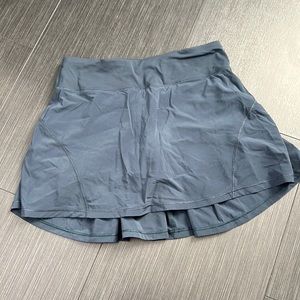 Navy Lululemon running skirt
